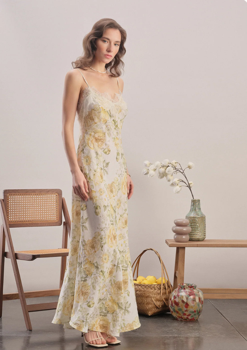 Yellow Meadow
Çiçekli Keten Maxi Elbise