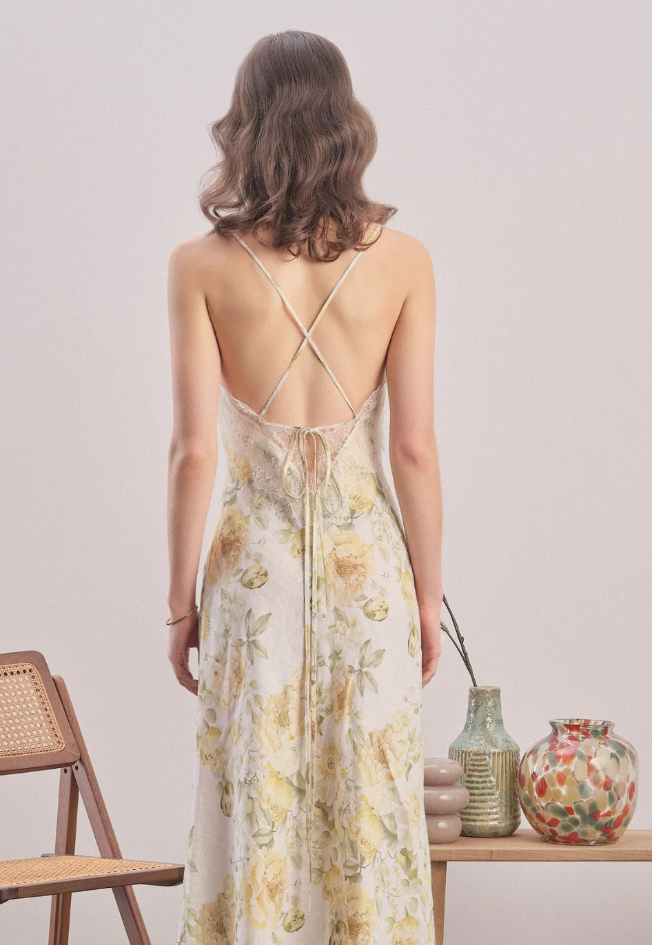 Yellow Meadow
Çiçekli Keten Maxi Elbise